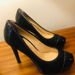 Gianni Bini Black Heel